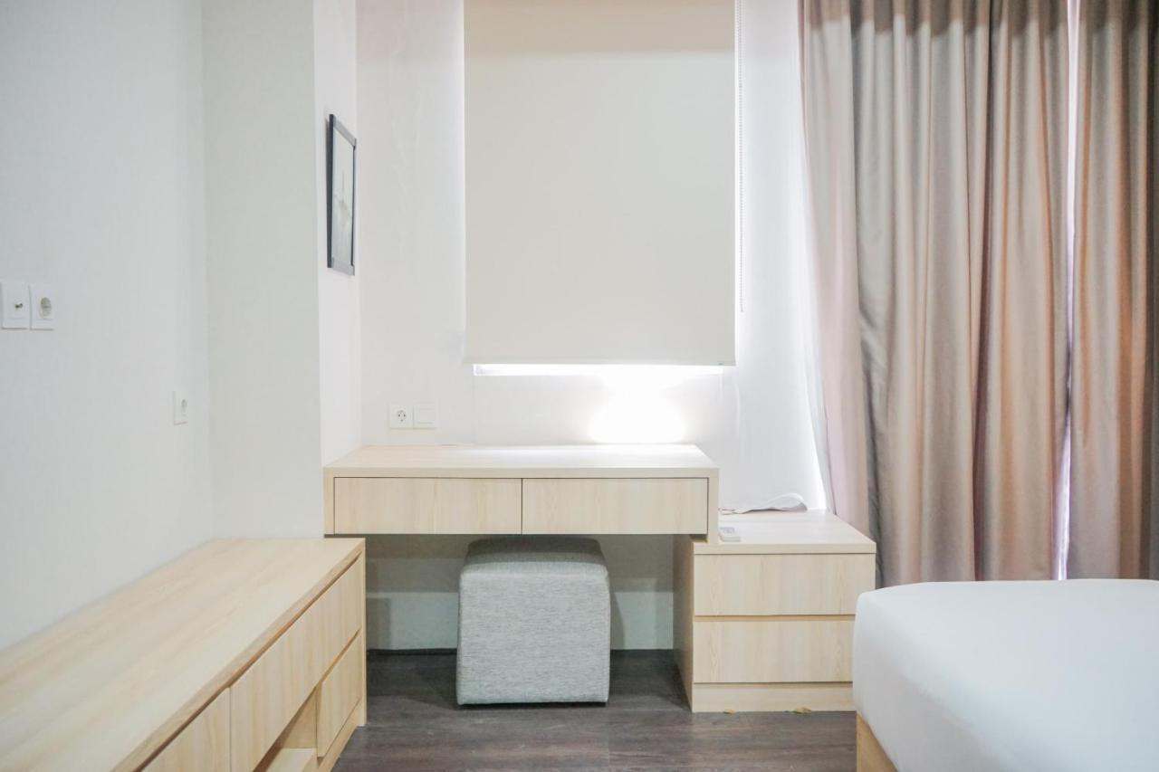 Elegant 3Br Apartment At Bellevue Suites By Travelio Giacarta Esterno foto